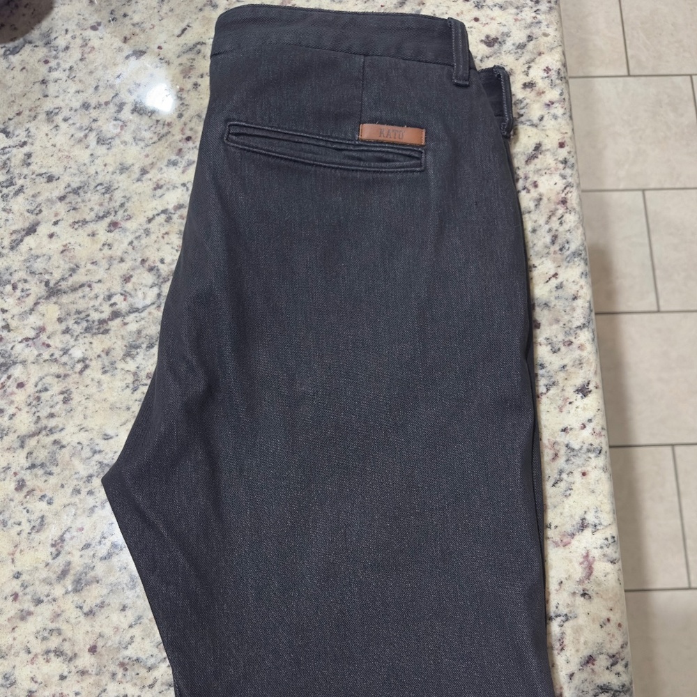 Kato Axe Denit Chino Black Size 36